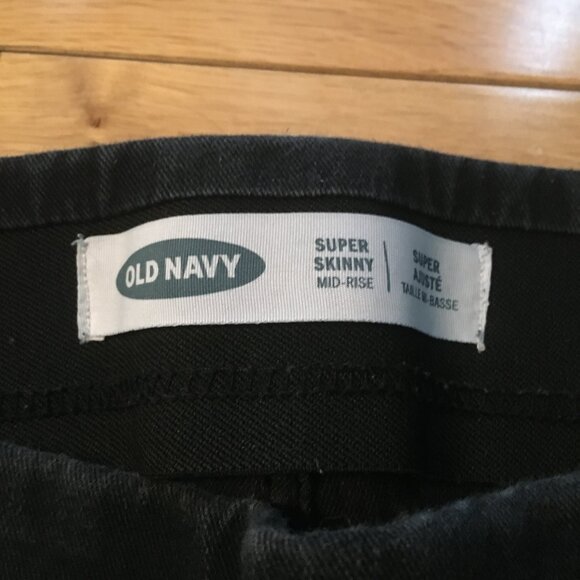 Old Navy Black Denim Super Skinny Mid-rise Jeans - Picture 6 of 14